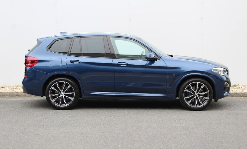 BMW X3 X3 xDrive30d - fotka 3 z 24