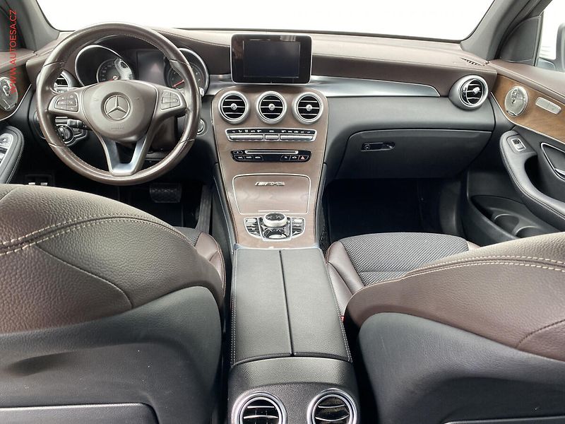 Mercedes-Benz GLC (2016) 2.0T 250 4Matic, ČR, AT, LED - fotka 8 z 19