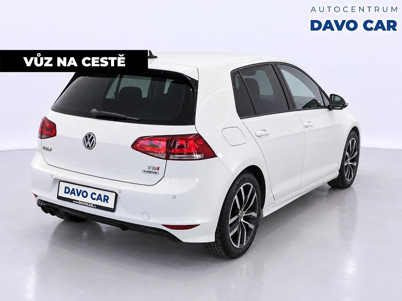 Volkswagen Golf 1,4 TSI R-line Highline serv.k - fotka 3 z 7