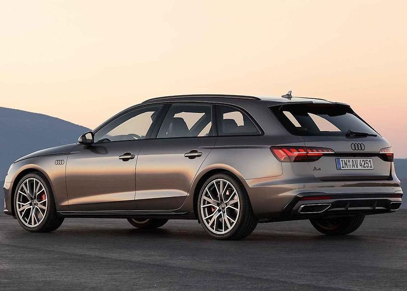 Audi ukázalo i novou verzi S4 Avant s naftovým motorem TDI