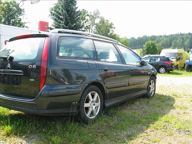 Citroën C5 2,2 HDi  16V SX - fotka 6 z 14