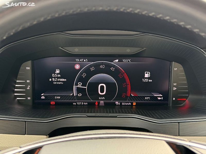 Škoda Superb (2020) 2.0 TDi 110kw/STYLE/tažné - fotka 16 z 27