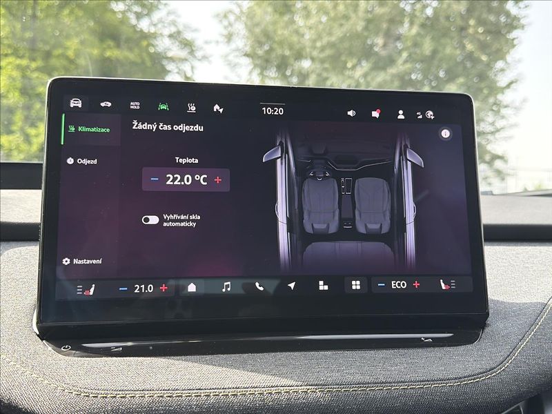 Škoda Elroq 0,0 iV 85 kWh 210 Kw DPH HUD - fotka 22 z 35