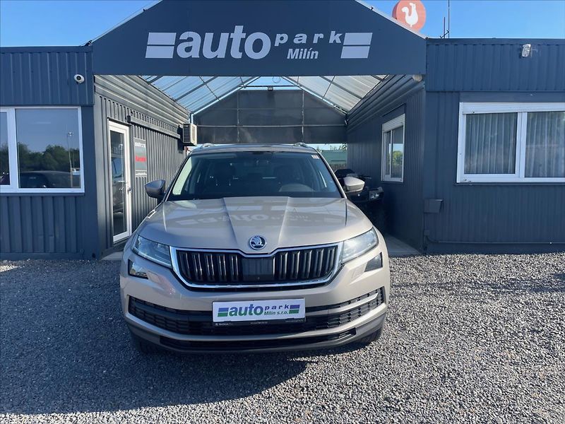 Škoda Kodiaq 2,0 140kw, DSG, dostupnost den - fotka 2 z 15