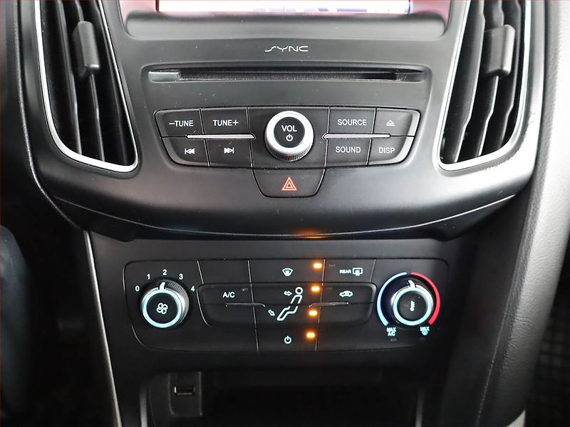 Ford Focus (2016) 1.5 TDCi, Tempomat - fotka 15 z 20