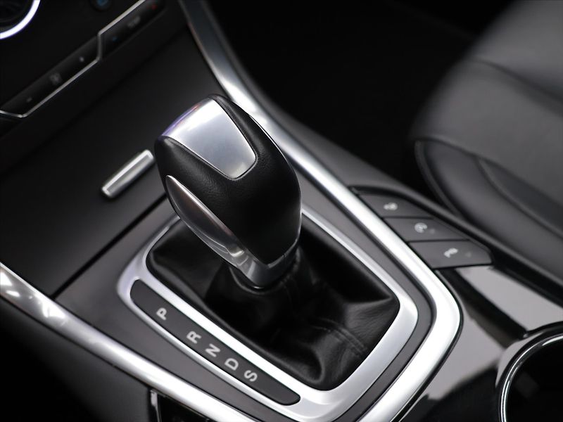 Ford S-MAX 2,0 EcoBoost 177kW Aut. DPH - fotka 30 z 39