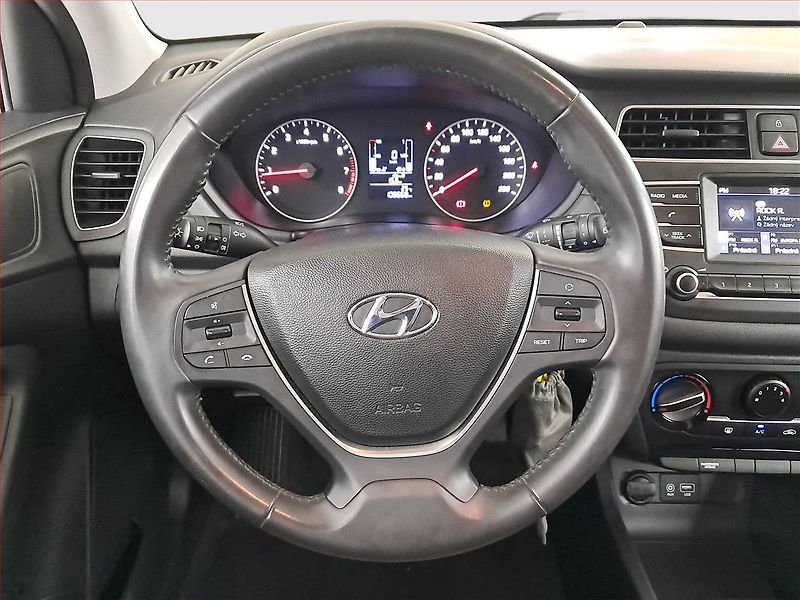 Hyundai i20 (2019) 1.2, Serv.kniha, Tempomat - fotka 17 z 17