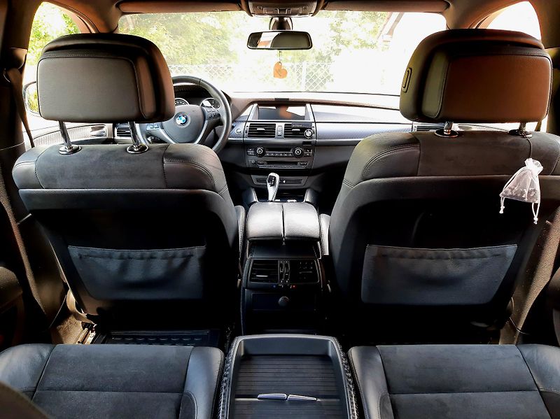 BMW X6 (2009) - fotka 13 z 24