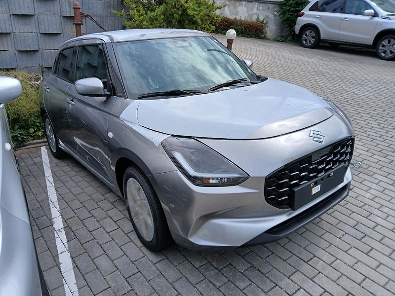 Suzuki Swift (2026) 1,2 Premium Hybrid CVT - fotografie inzerátu