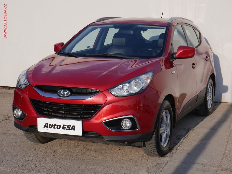 Hyundai ix35 (2010) 2.0CVVT, ČR, AC, TZ - fotka 3 z 16