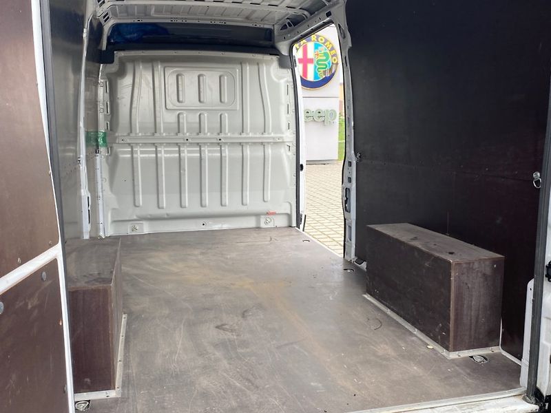 Opel Movano (2024) Van 3500 L3 H2 2,2CDTI - fotka 9 z 26