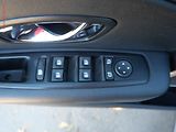 Renault Fluence (2013) 1.6i 16V, ČR, Techno - náhled 11