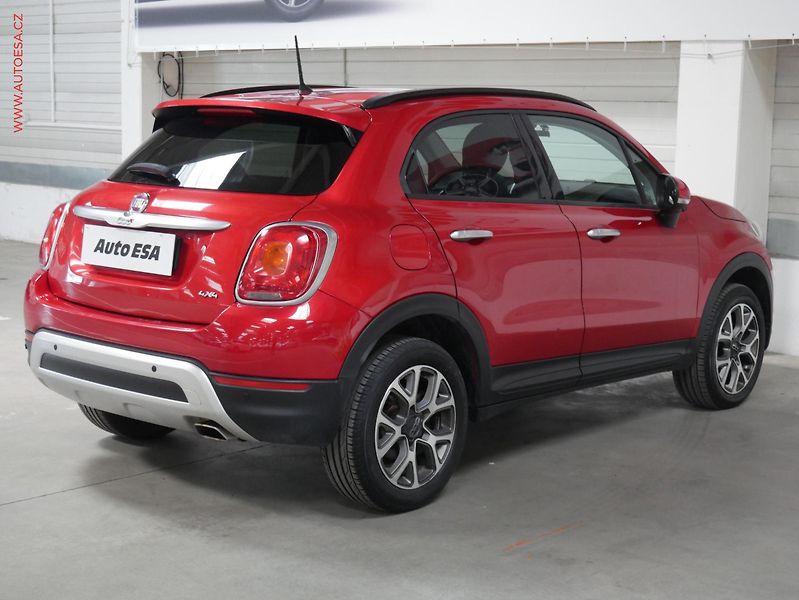 Fiat 500X (2017) 2.0 4x4, 2.maj,ČR, servis - fotka 4 z 21