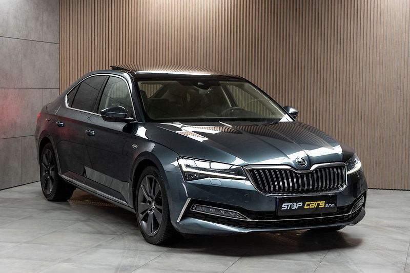 Škoda Superb 2.0 TDI L&K*2xKOLA*DSG*ACC*ČR* - fotka 3 z 42