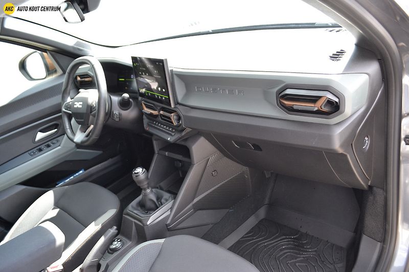 Dacia Duster EXTREME TCE 130 4x4 - fotka 14 z 58