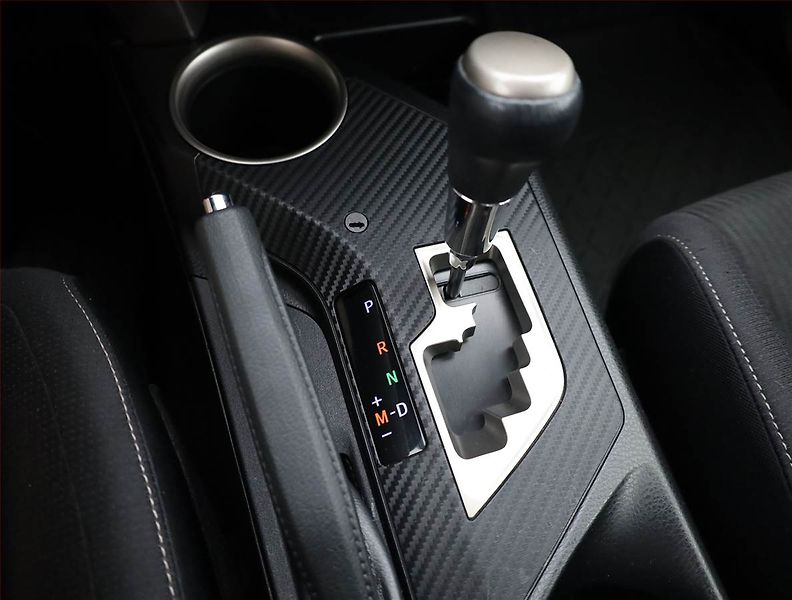 Toyota RAV4 (2014) 2.2 D-4D, 4X4, Automat - fotka 13 z 16