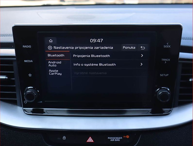 Kia Ceed (2020) GT Line 1.6 CRDi, Serv.kniha - fotka 13 z 19