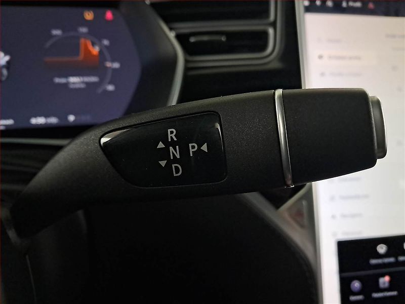 Tesla Model X (2017) 100D, SoH 86% - fotka 13 z 22
