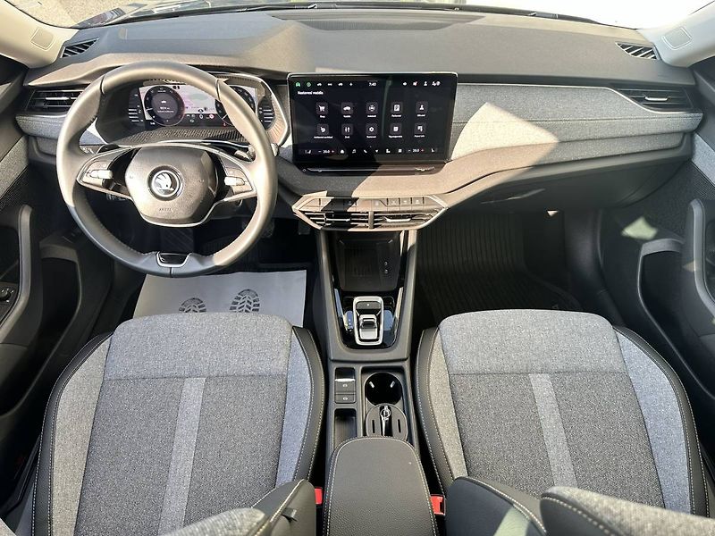 Škoda Octavia Combi Top Selection 2,0 TDI/11 - fotka 5 z 35