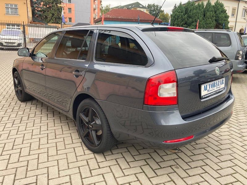 Škoda Octavia (2009) II 1.4 16V - Facelift - fotka 2 z 12