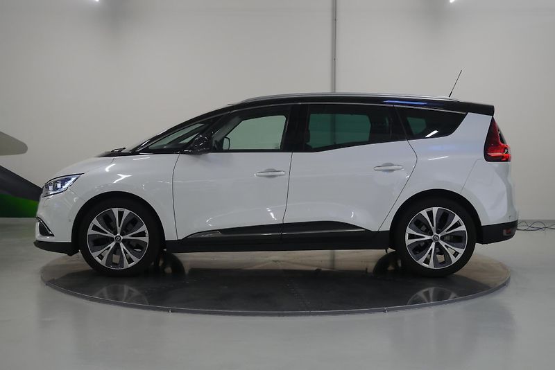 Renault Grand Scénic - fotka 3 z 27