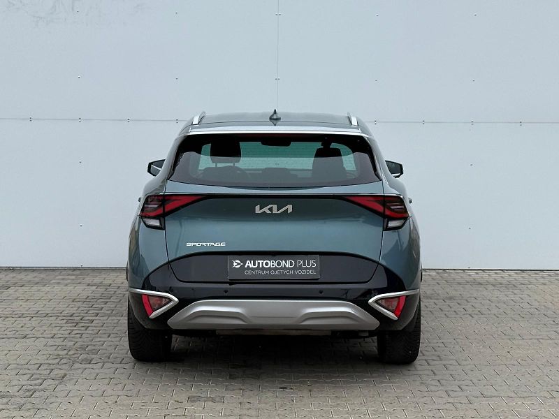 Kia Sportage 1.6 T-GDi MHEV DCT AWD TOP Evo - fotka 9 z 30