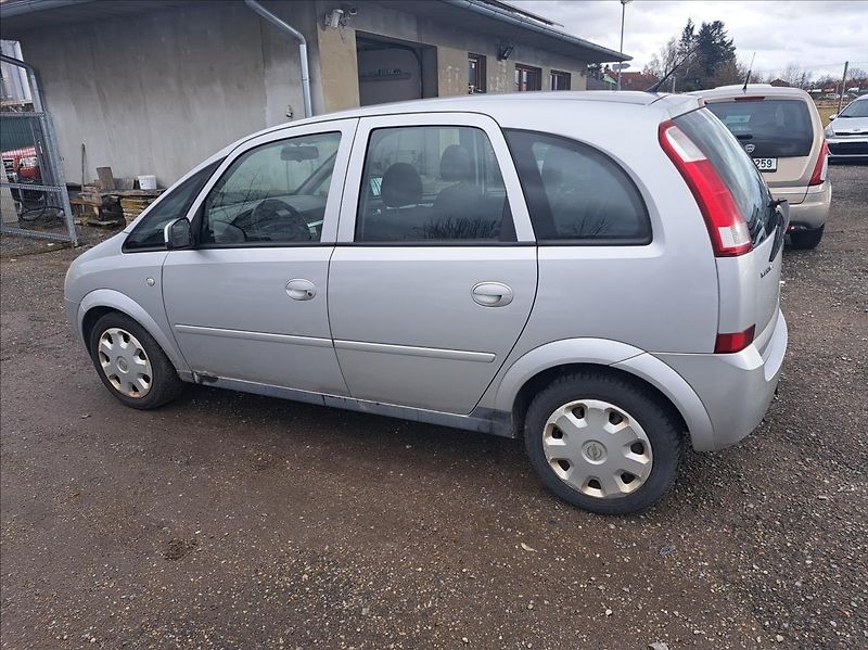 Opel Meriva 1,4 i   závada - fotka 5 z 24