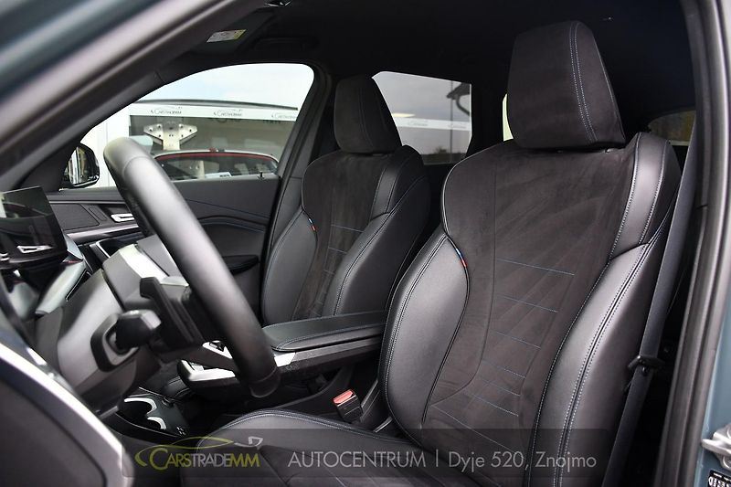 BMW X1 xDrive23d - fotka 11 z 58