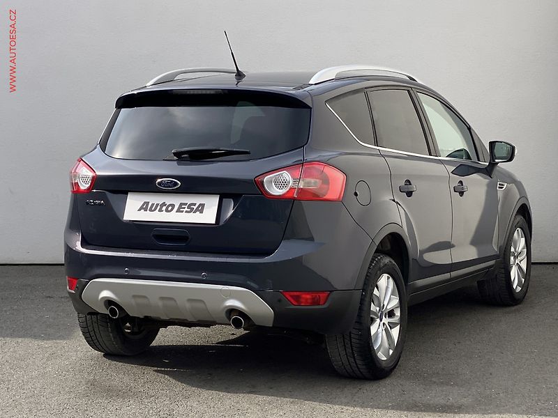 Ford Kuga (2012) 2.0 TDCi 4X4, Titanium - fotka 4 z 16