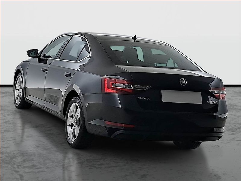 Škoda Superb (2019) 2.0 TDI, Automat, Kůže, Navi - fotka 4 z 26
