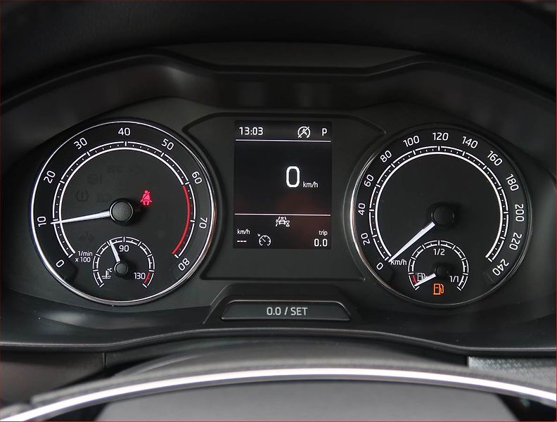Škoda Kamiq (2022) Style 1.0 TSI, Automat - fotka 11 z 19