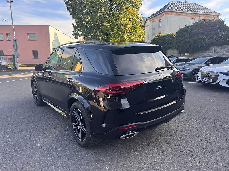 Mercedes-Benz GLE (2026) 450 d 4MATIC - fotka 4 z 23