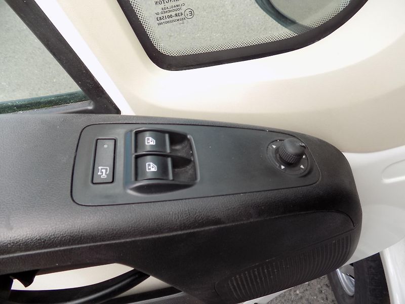 Fiat Ducato (2014) 2,3 96KW L2H1 KLIMA - fotka 12 z 34