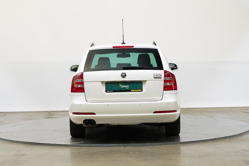 Škoda Octavia - fotka 6 z 22