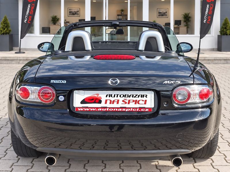 Mazda MX-5 (2005) 2.0i 118kW - 56 000KM! - fotka 9 z 20