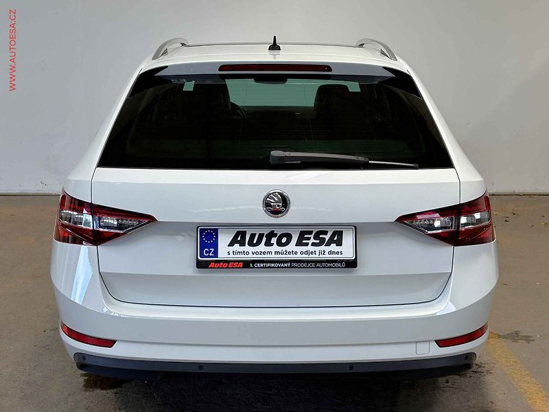 Škoda Superb (2017) 2.0TDi, DSG, webasto - fotka 5 z 17