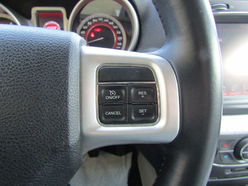 Fiat Freemont (2013) 2.0 JTD 100kW  7 MÍST - fotka 33 z 42