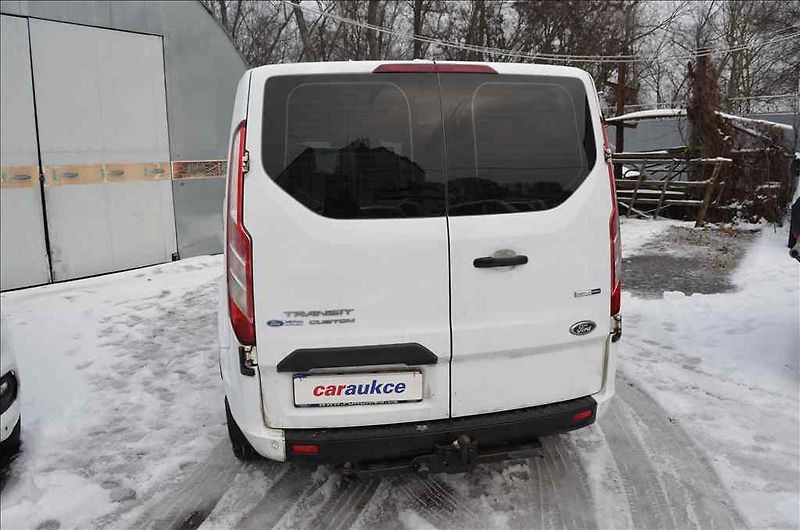 Ford Transit (2022) CUSTOM 2,0 D - fotka 5 z 17