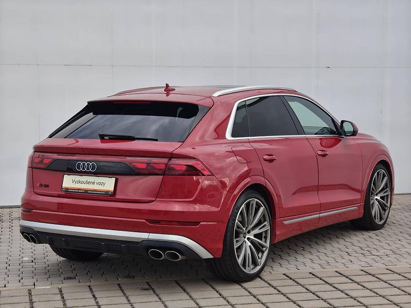 Audi Q8 SQ8 SUV Quattro 8TT 4,0TFSI - fotka 2 z 27