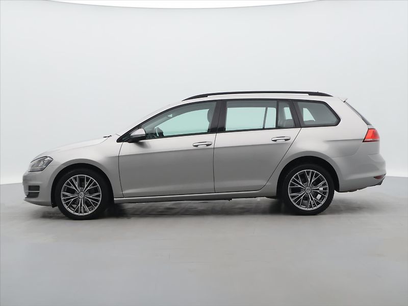 Volkswagen Golf 2.0 TDI 110kW Comfortline - fotka 4 z 30