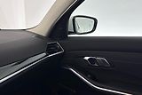 BMW Řada 3 320d xDrive - náhled 16
