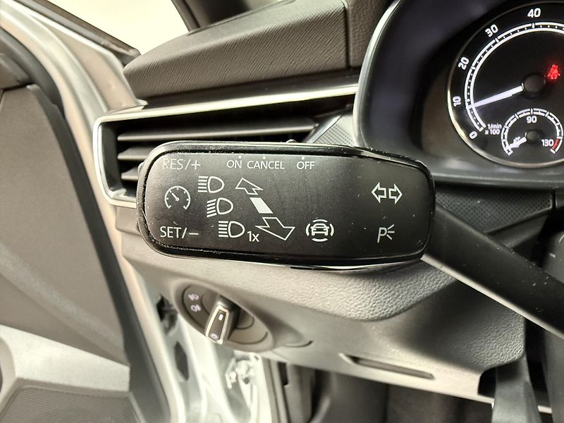 Škoda Kamiq 1.5 TSI 110 kW Style - fotka 9 z 12
