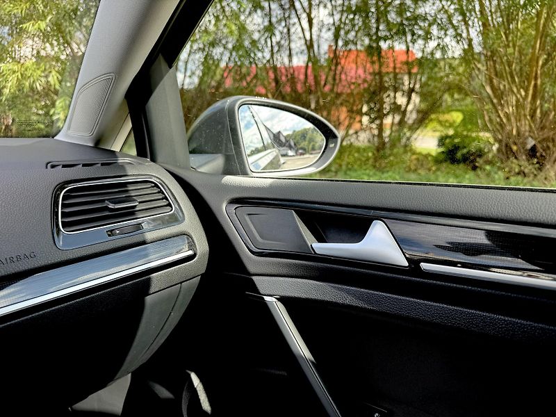 Volkswagen Golf Variant (2019) Highline - fotka 21 z 28