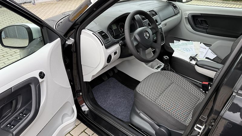 Škoda Fabia 1.2TSi*63kW*ORIG.SPORT*2XBARVA - fotka 10 z 21