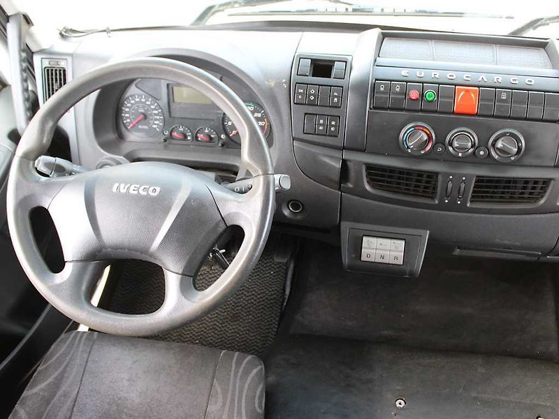 Iveco EUROCARGO 150E28, THERMO-KING - fotka 10 z 23