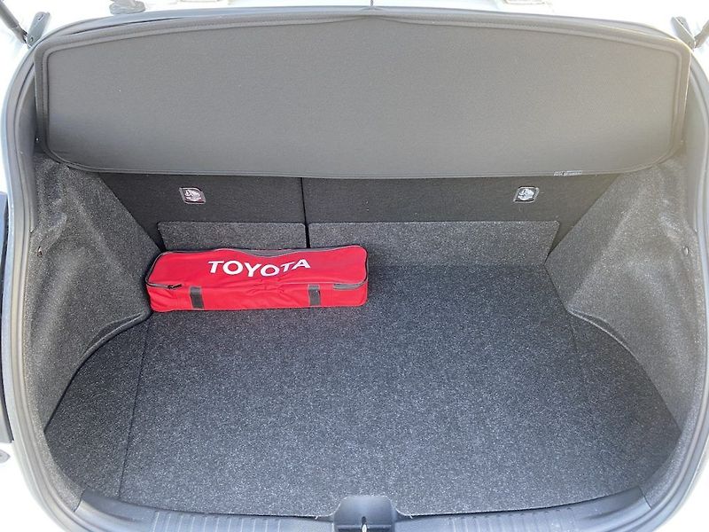 Toyota GR Yaris ČR, Dynamic VIP, DPH, A/T - fotka 29 z 31