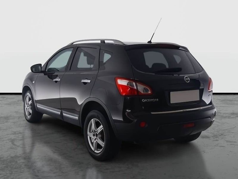 Nissan Qashqai (2011) 2.0 dCi, Navi, Tempomat - fotka 4 z 20