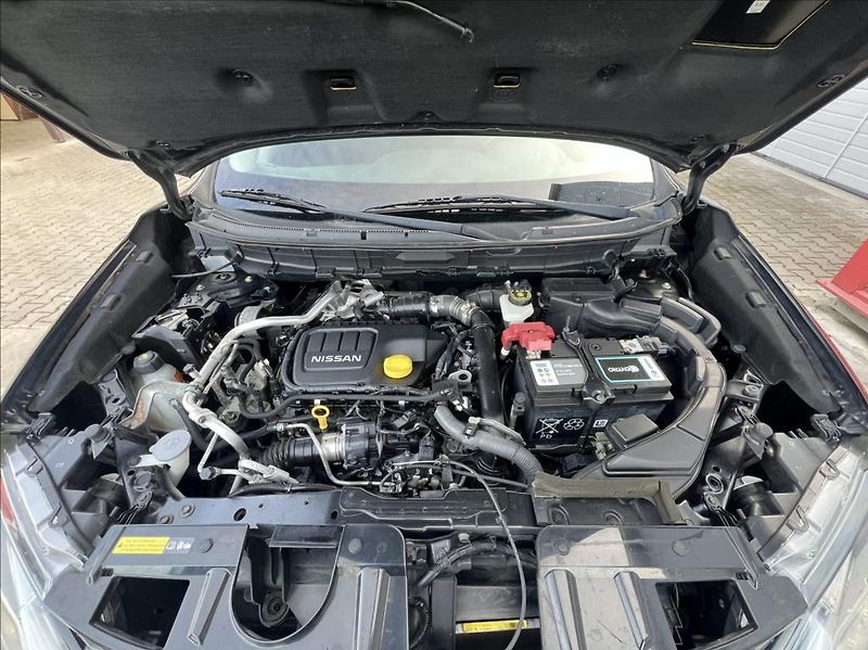 Nissan X-Trail 1,6 dCi  7-míst automat - fotka 38 z 38