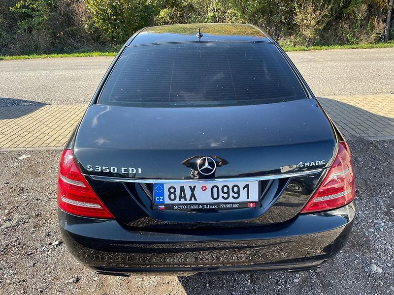 Mercedes-Benz Třídy S (2009) 350 CDI Long 4 matic! - fotka 24 z 64
