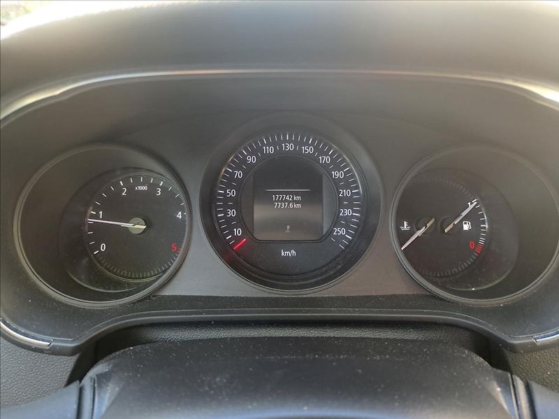 Renault Mégane 1,5 dCi - fotka 24 z 41